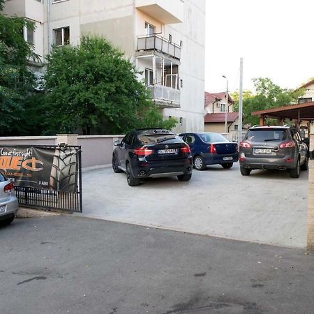 Penthouse De Lux Apartment Oradea Luaran gambar