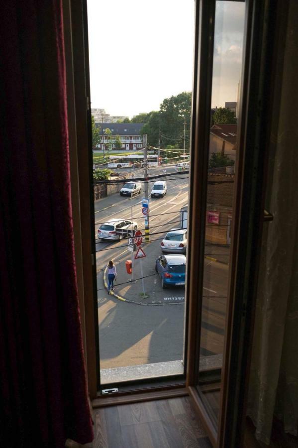 Penthouse De Lux Apartment Oradea Luaran gambar